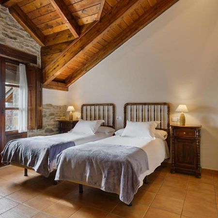 Os Ormos Casa Rural - Apartamentos - Habitaciones Эспуэндолас Экстерьер фото