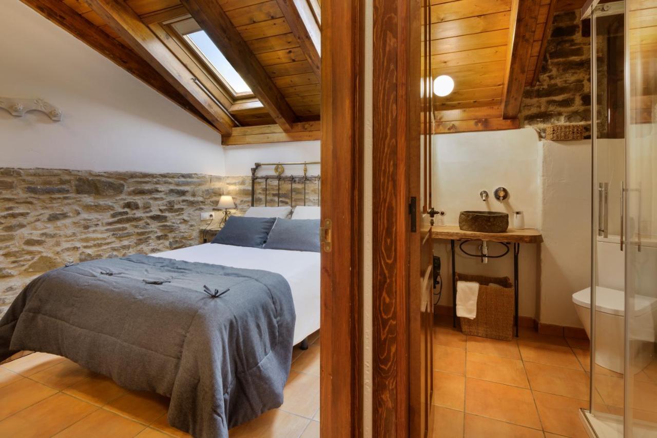Os Ormos Casa Rural - Apartamentos - Habitaciones Эспуэндолас Экстерьер фото